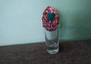 Eko-jajko w szklance - praca Mai z klasy 1 a